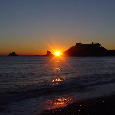 Apartamento En La Playa Con Vistas De Ensueno Almuñécar Εξωτερικό φωτογραφία
